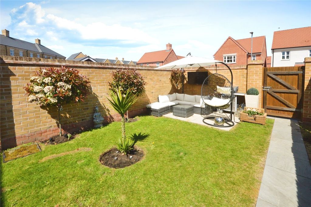 Property photo 3 of 18 Picture No. 15