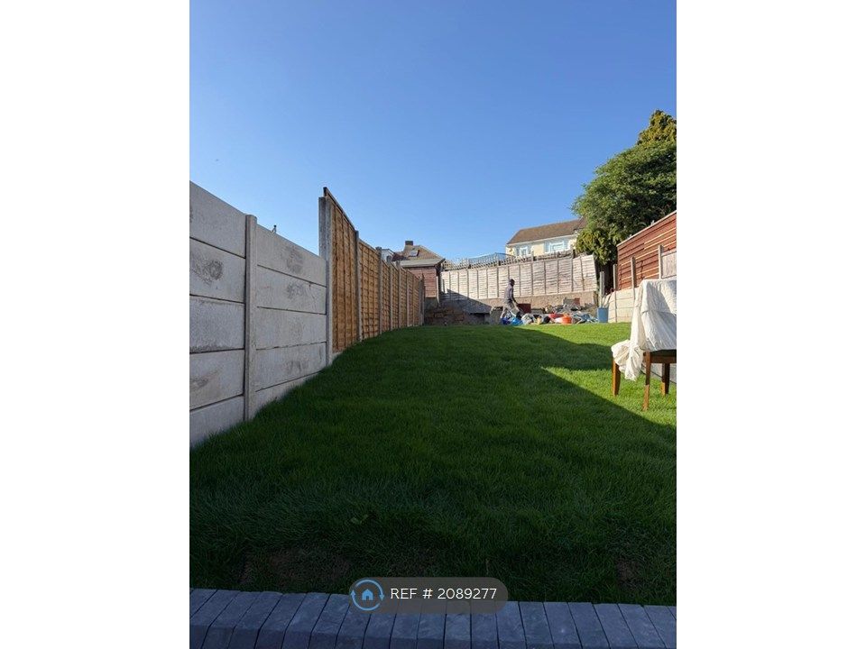 Property photo 3 of 23