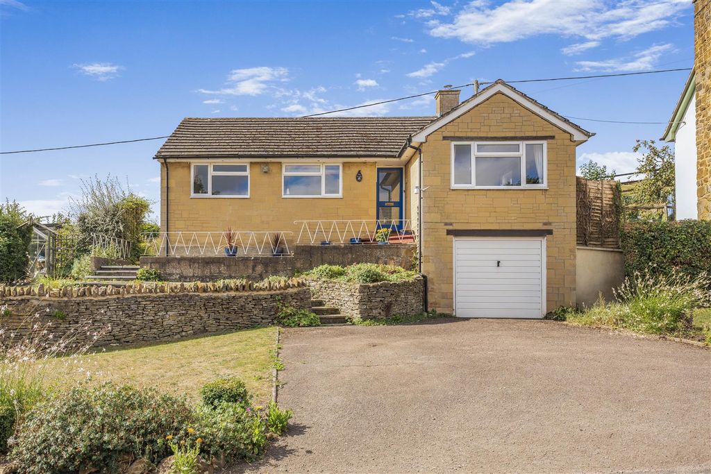 Property photo 1 of 18 The Willows, Tadmarton-3.Jpg