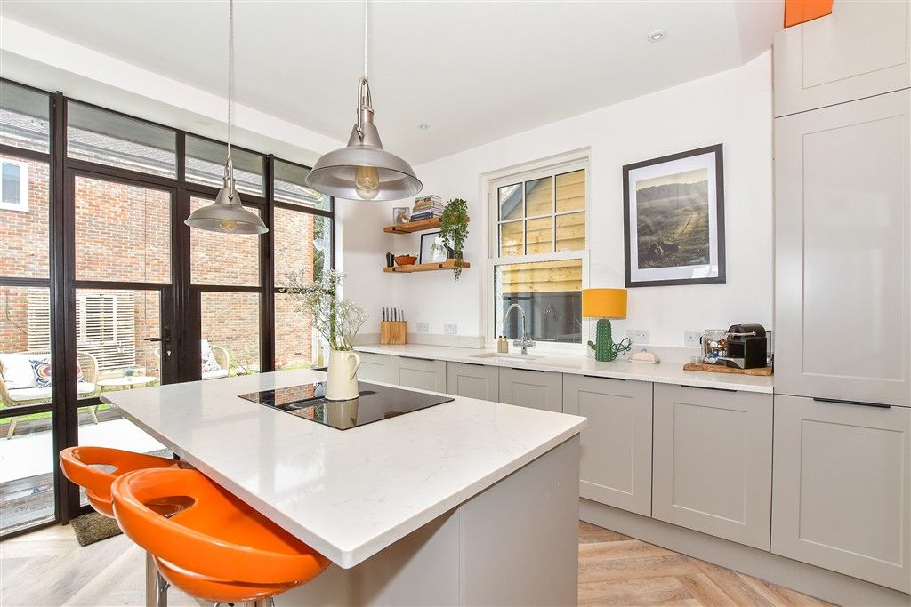 Property photo 2 of 18 Kitchen/ Diner