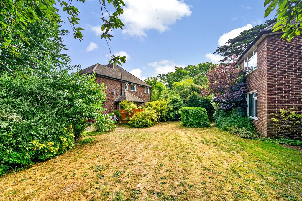 Property photo 1 of 12 Picture No. 17