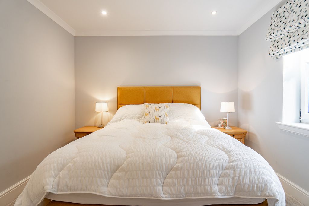 Additional image 14 of 4 bed flat for saleIsland Bank Road, Inverness IV2