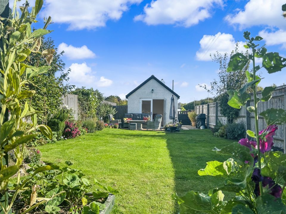 Property photo 3 of 18 Img1471