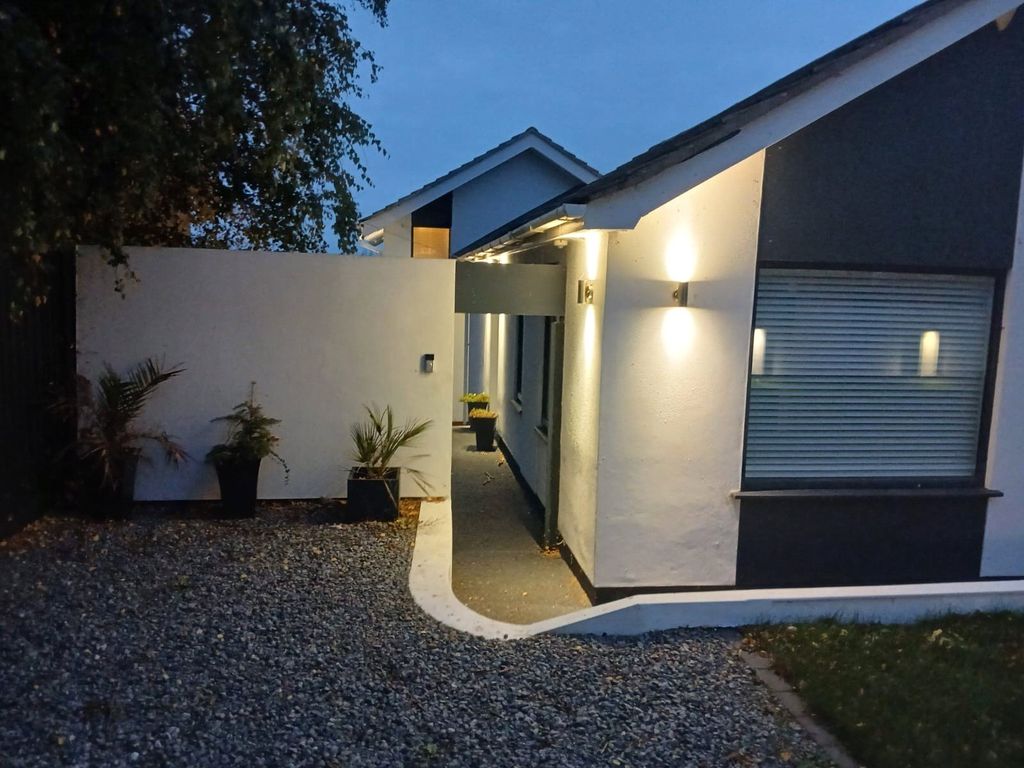 Property photo 3 of 31 Picture No. 43