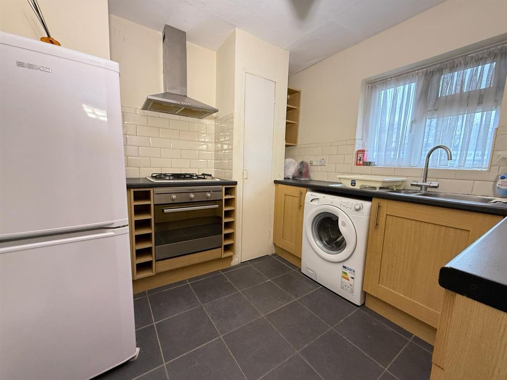 Property photo 1 of 6 06.Jpg