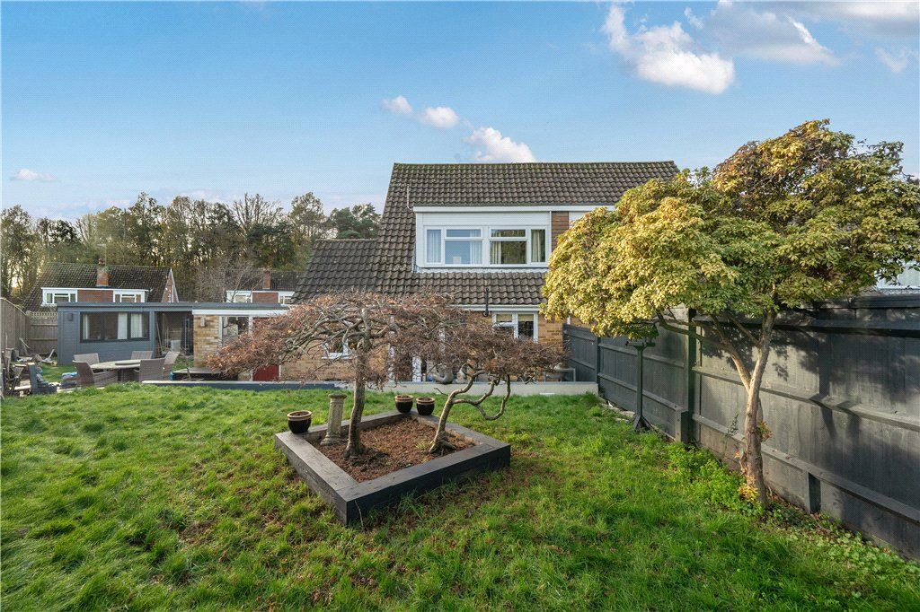 Property photo 2 of 14 Picture No. 21