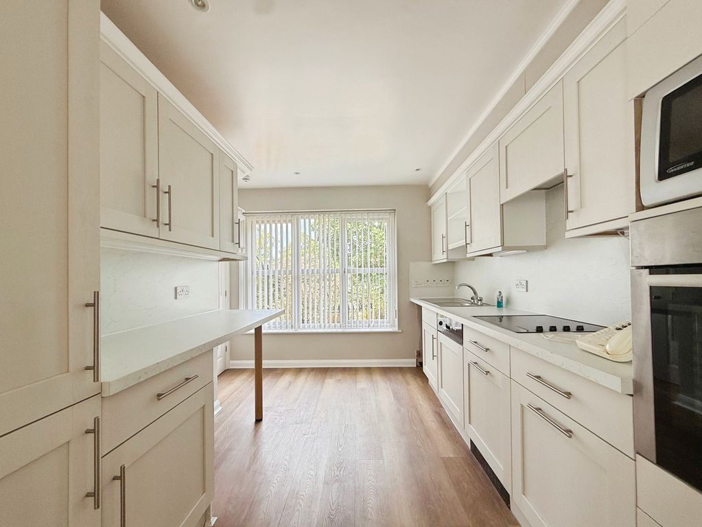 Property photo 3 of 13 Pbox-Img.Jpg