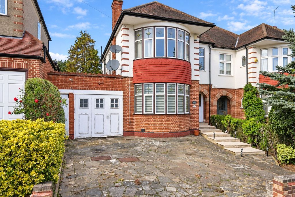 Property photo 1 of 31 Picture No. 42
