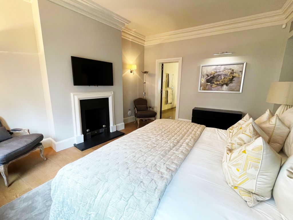 65 Duke St, Mayfair W1K photo 4