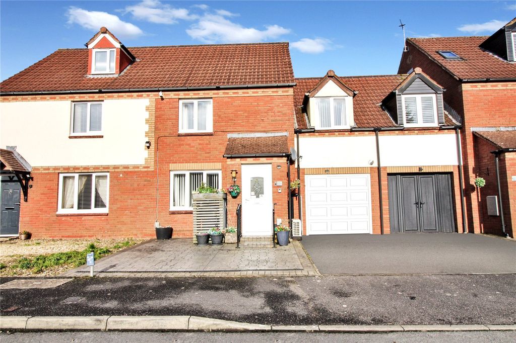 Property photo 1 of 22 Picture No. 01