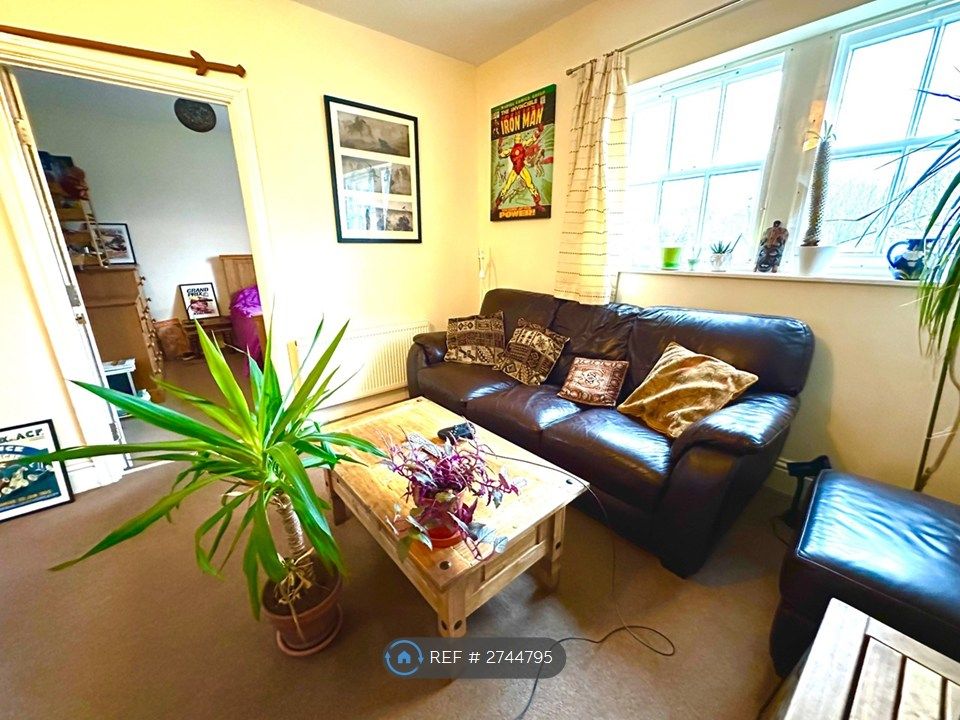 Property photo 2 of 5