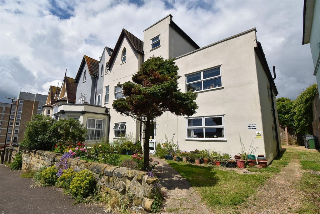 Property photo 2 of 12 Front Elevation