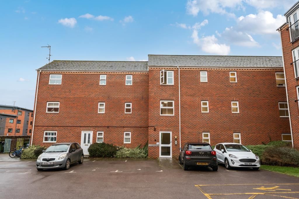 Property photo 1 of 20 External View