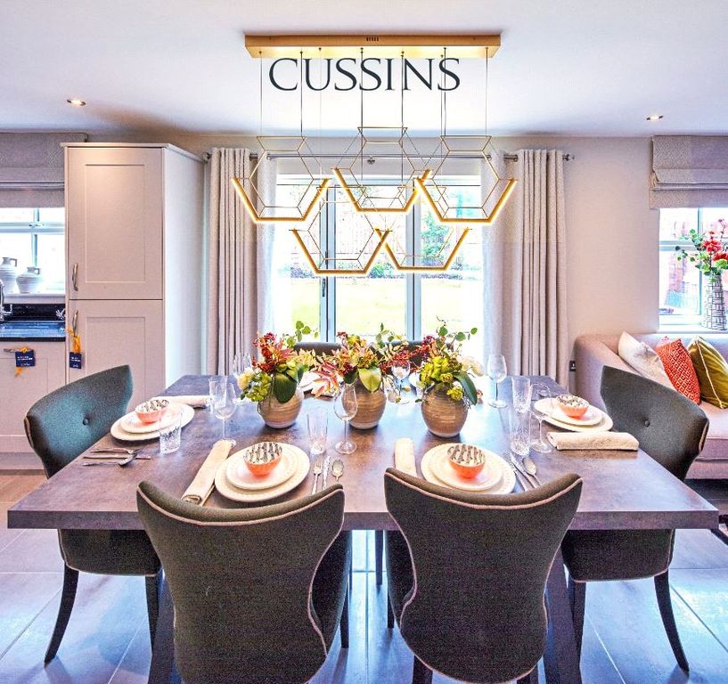 Property photo 3 of 15 Lily Dining Area