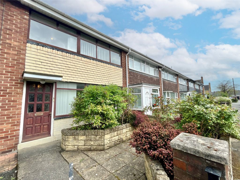Property photo 1 of 17 External