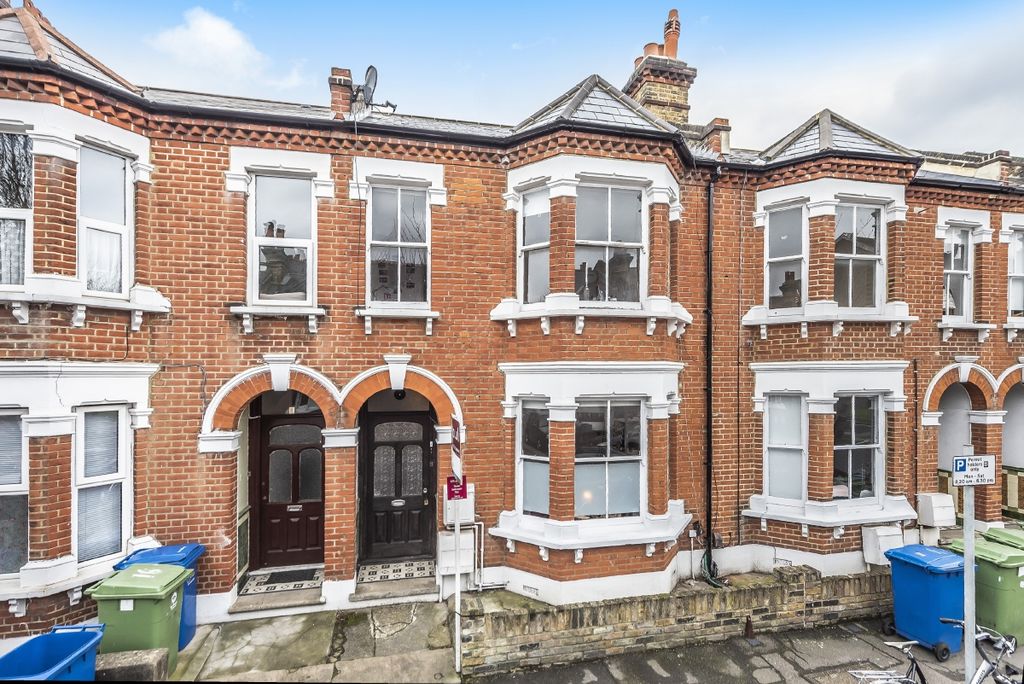 Property photo 1 of 9 446773 (1)