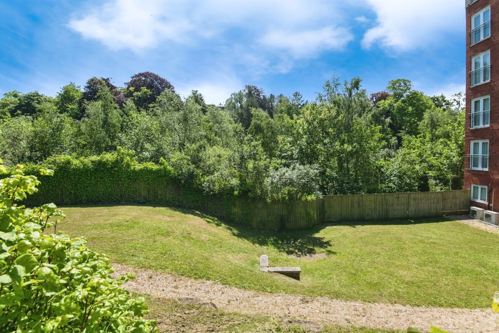 Property photo 3 of 15