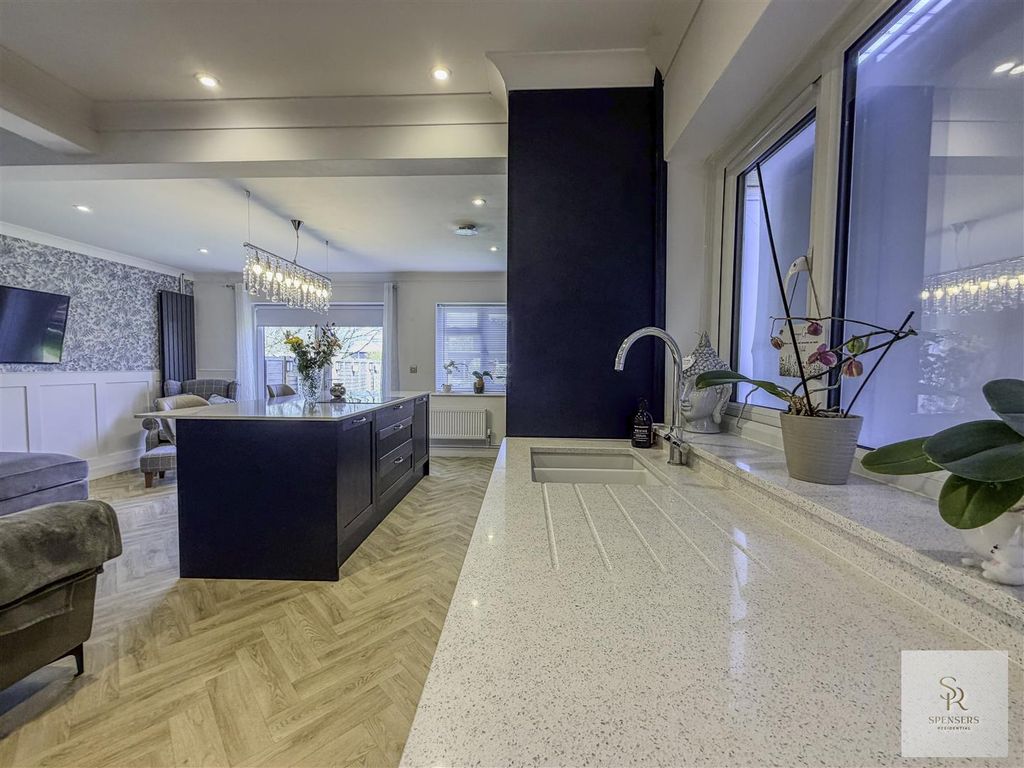 Property photo 3 of 22 Img_6324.Jpg