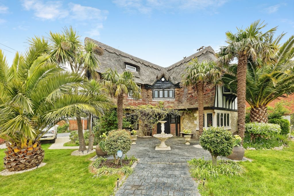 Property photo 1 of 27 Pbox-Img.Jpg