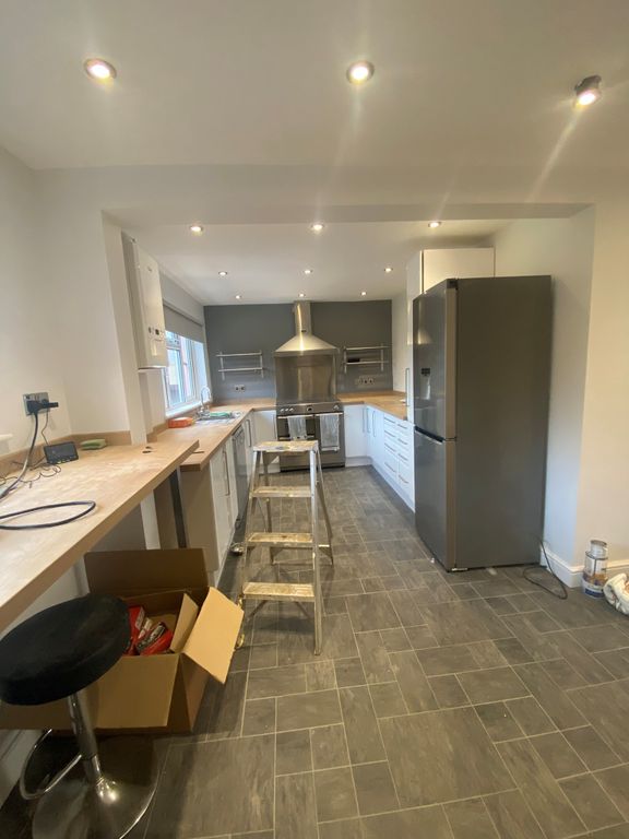 Property photo 1 of 18 Kitchen