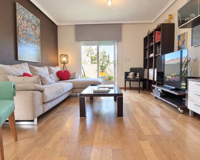 Property photo 3 of 50