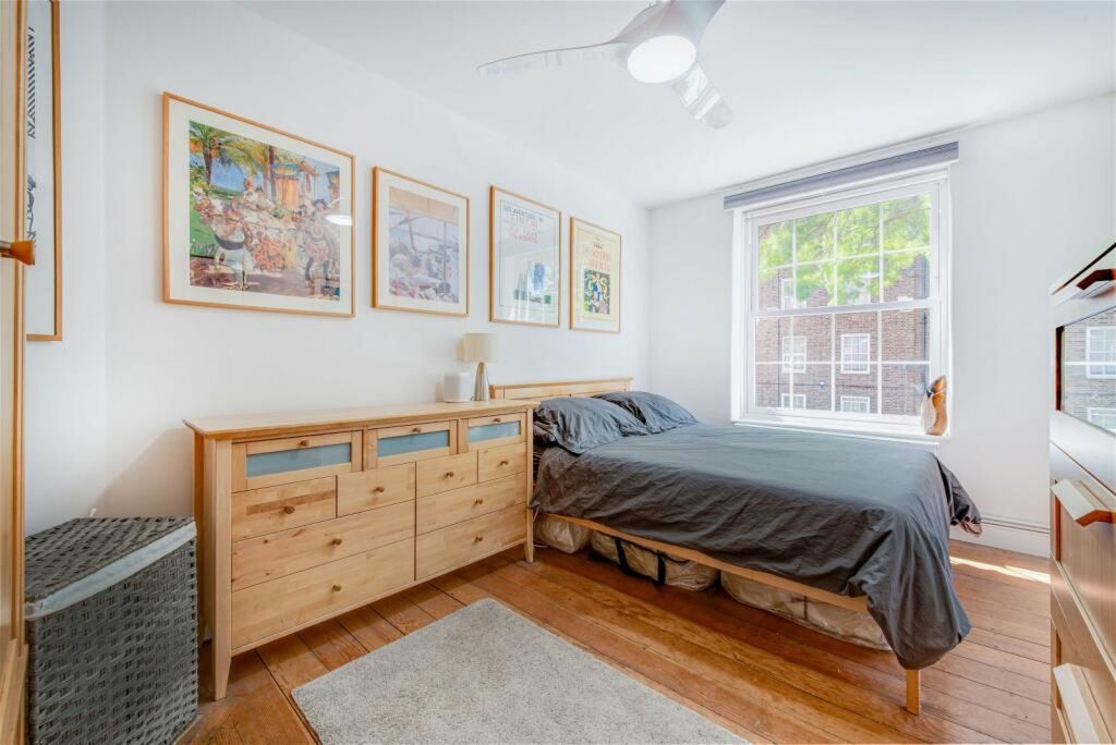 Property photo 1 of 4