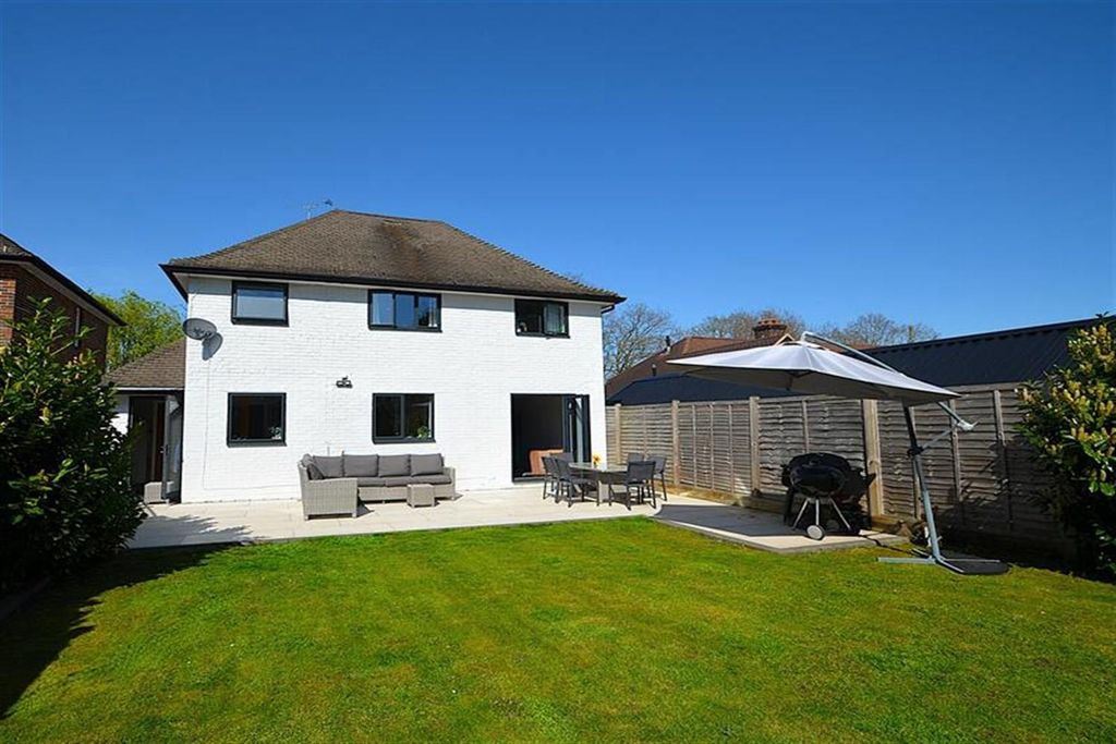 Property photo 1 of 16 (Main)