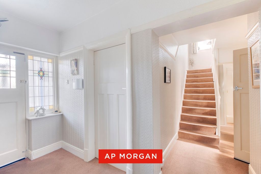 Property photo 3 of 27 Picture No. 04