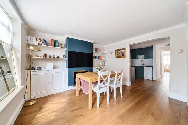 Property photo 3 of 12 Dining Room