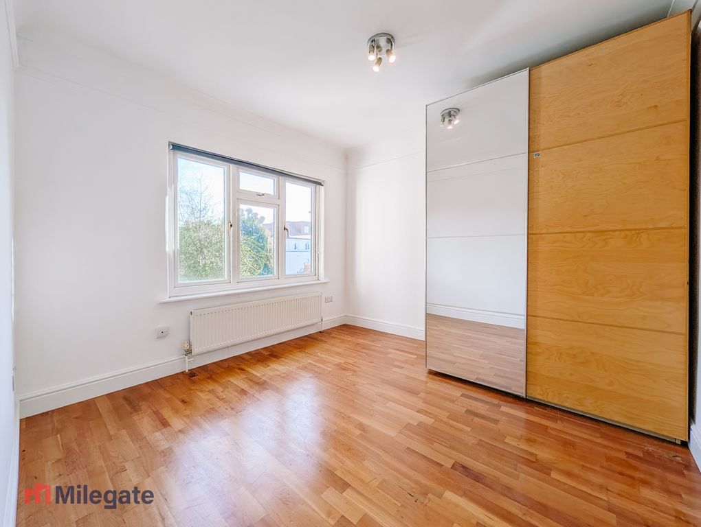 Property photo 3 of 11 Photo 3