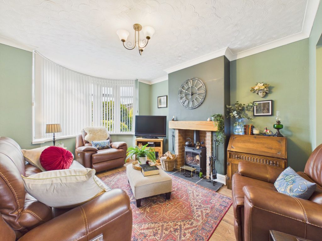 Property photo 3 of 24 5201977