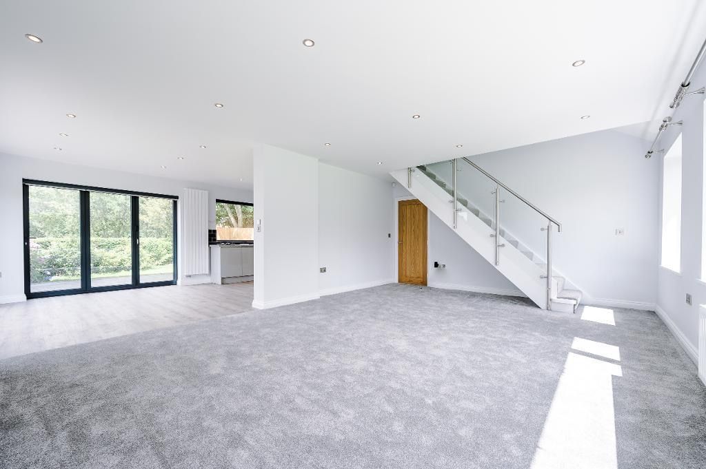 Property photo 3 of 21 945086