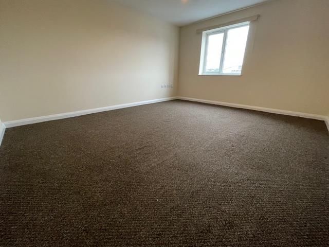 Property photo 3 of 8 Image