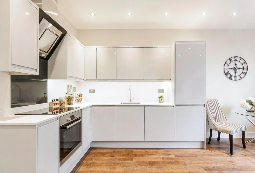 Property photo 3 of 5 3943008F-4Aac-450F-8