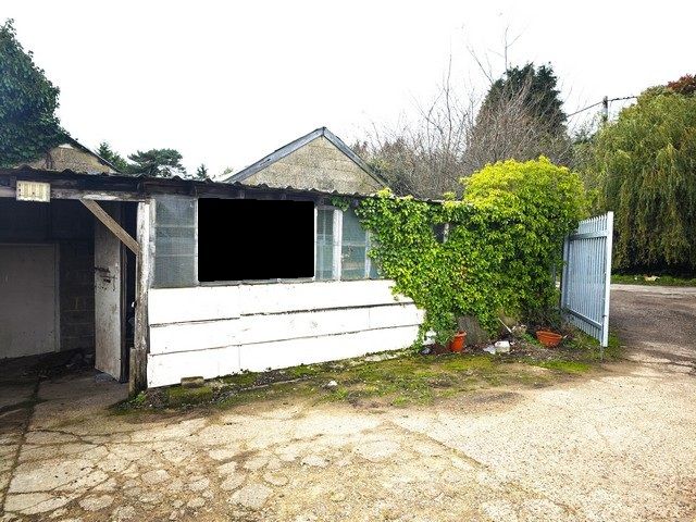 Property photo 1 of 4