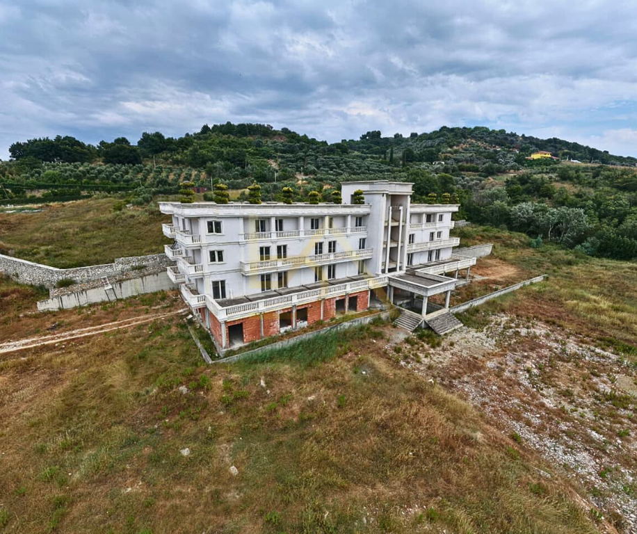 Property photo 2 of 5