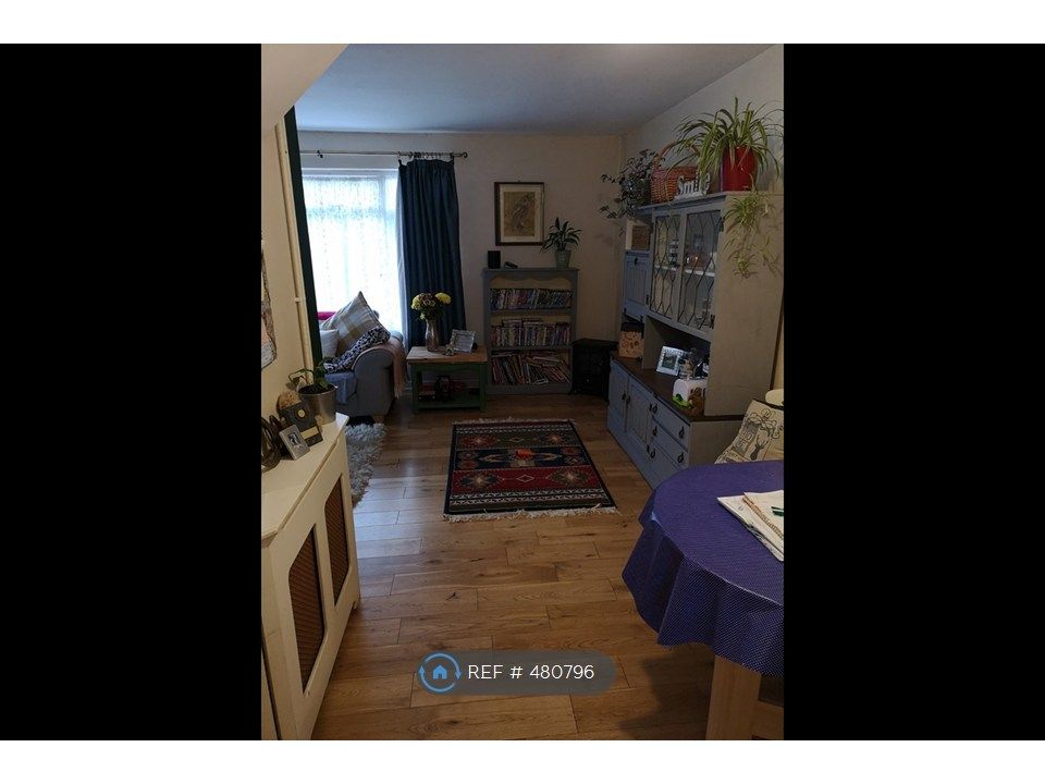 Property photo 3 of 4