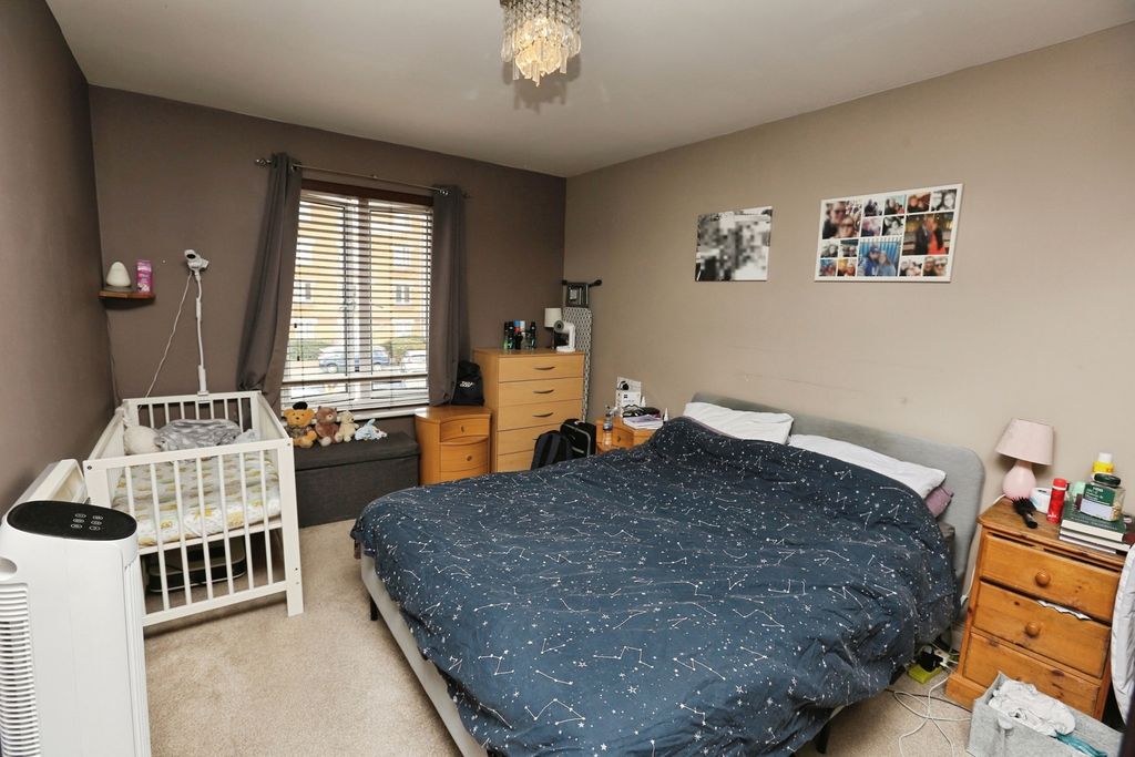 Property photo 3 of 10 Photo