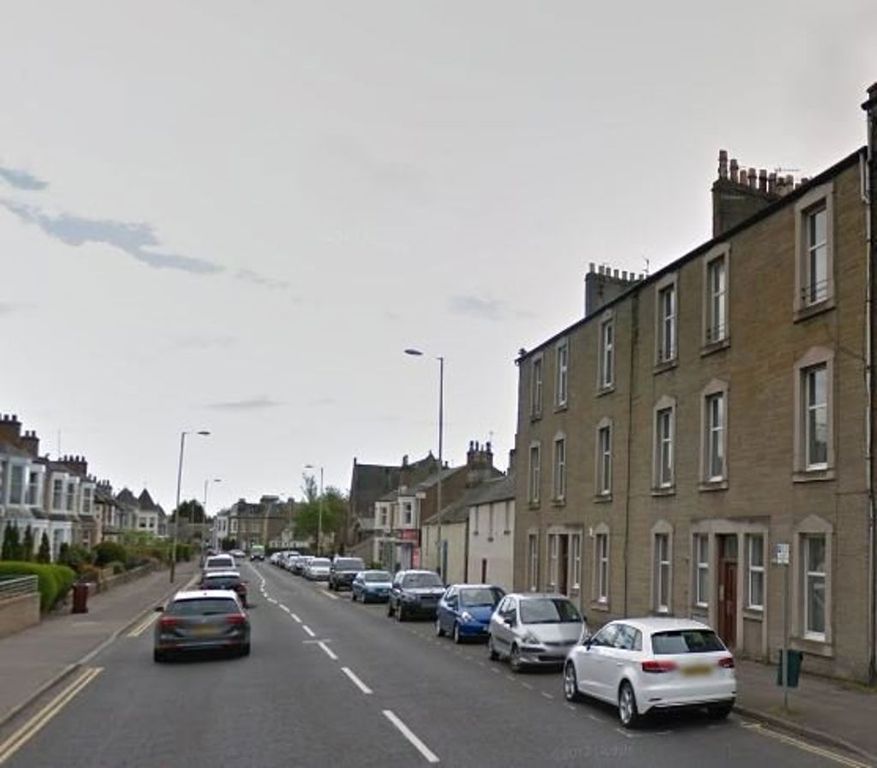 Property photo 1 of 6