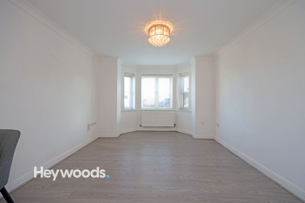 Property photo 3 of 18 0F1A5758