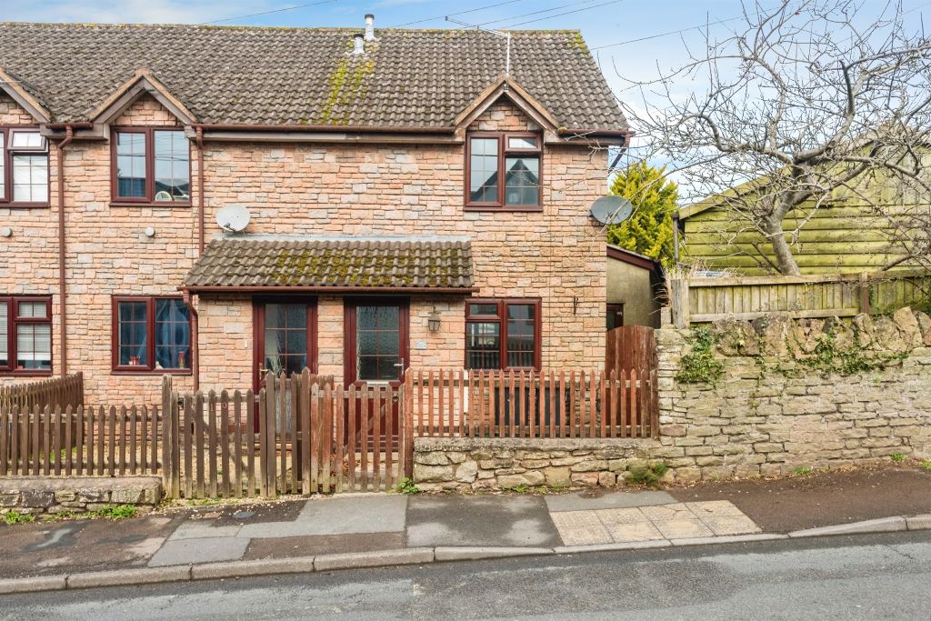 Property photo 1 of 17