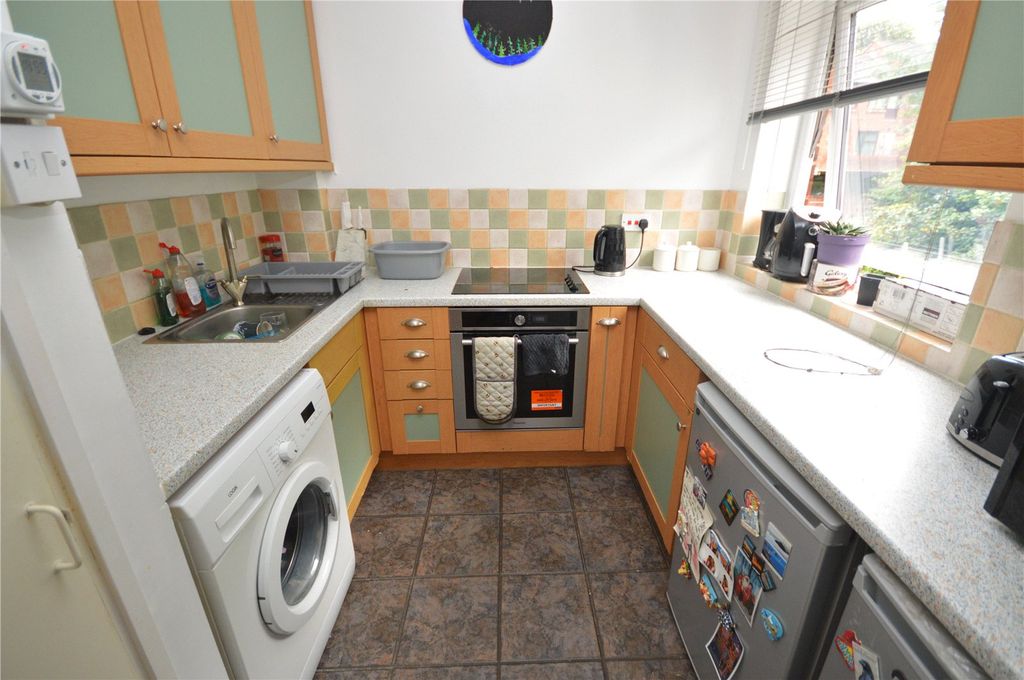 Property photo 3 of 9 Picture No. 08