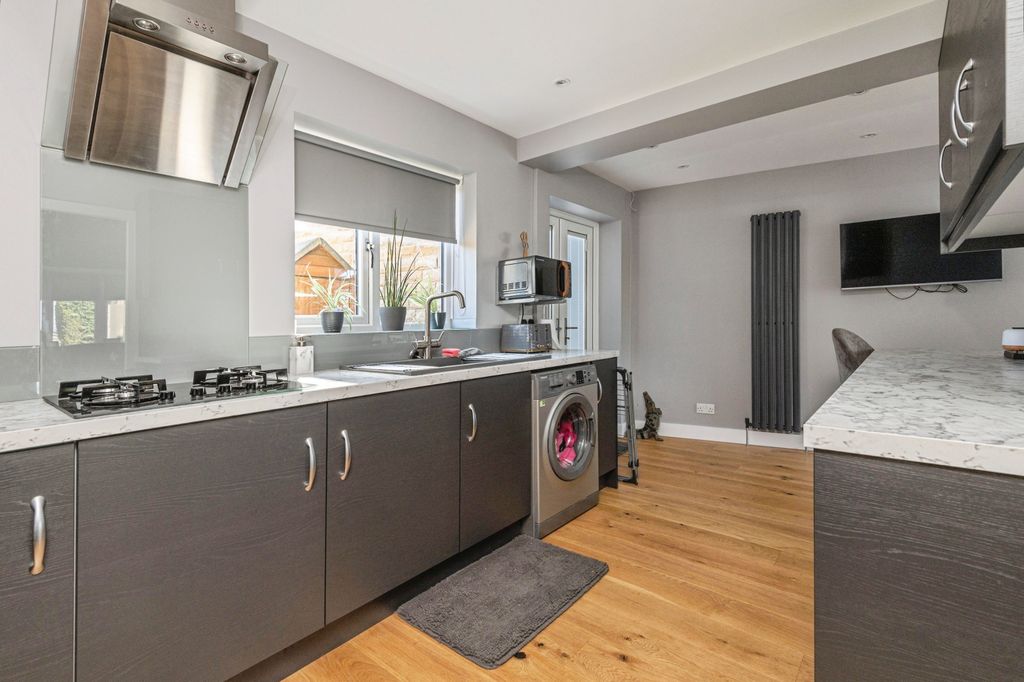 Property photo 1 of 15 Kitchen
