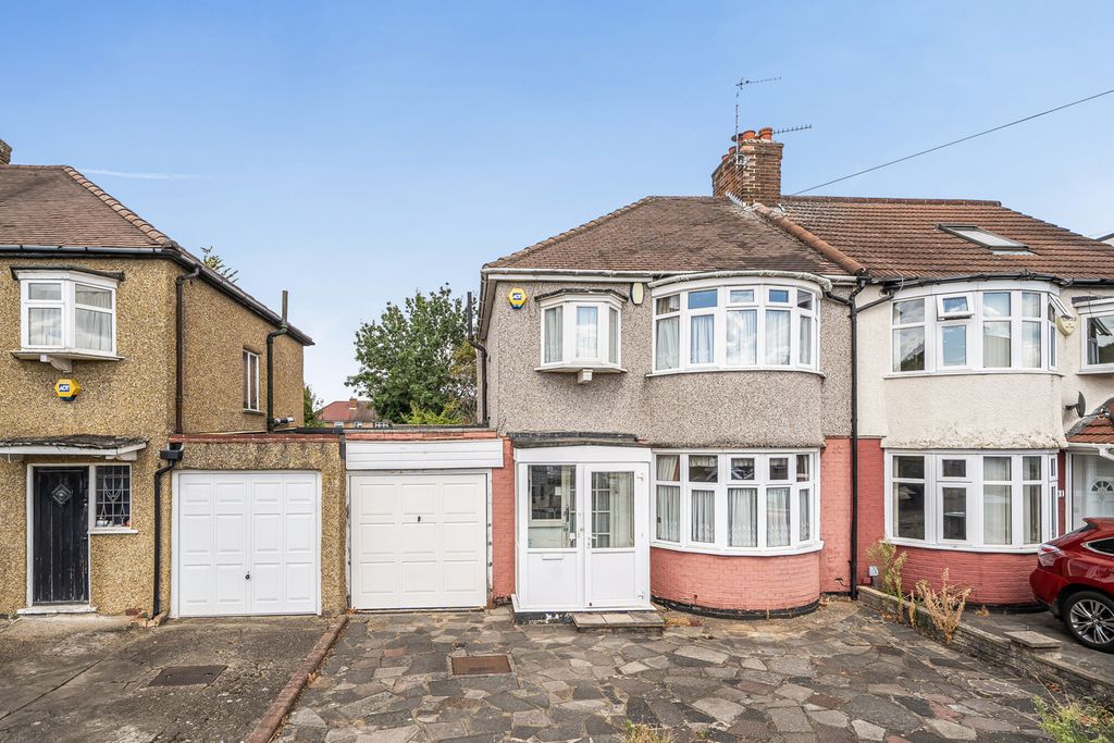 Property photo 1 of 21 1-6A86433997Bdb-1...