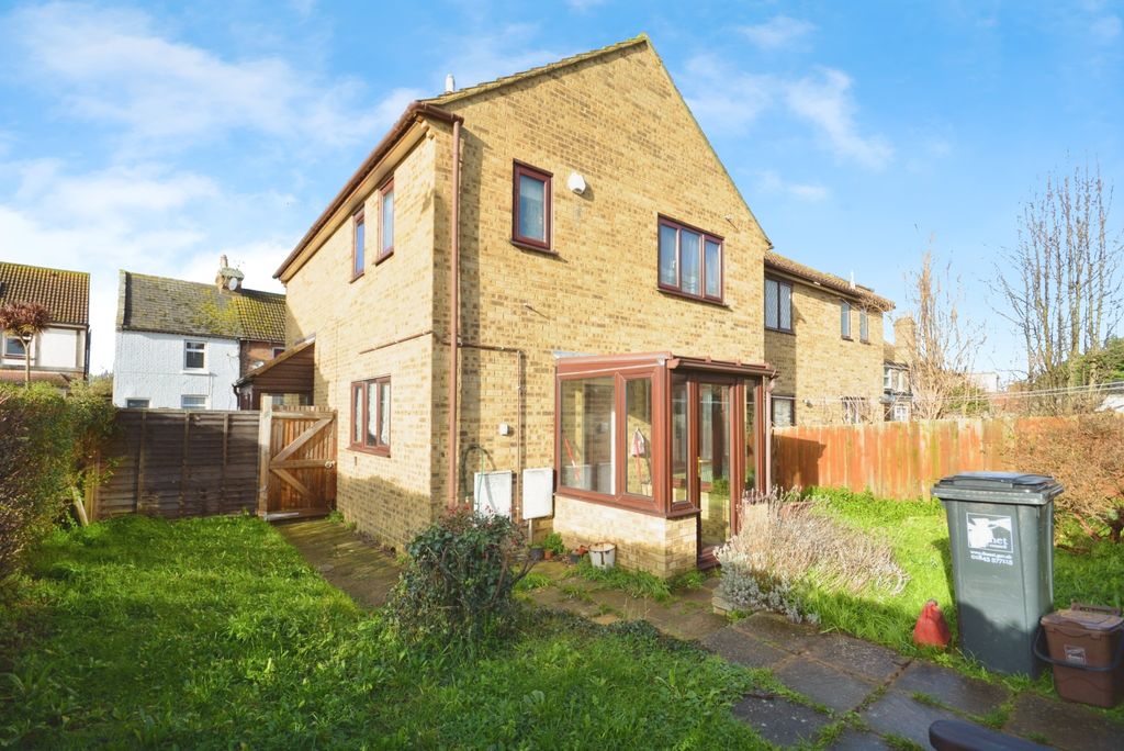 Property photo 2 of 15