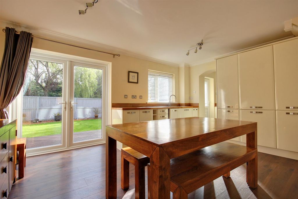 Property photo 2 of 13 Sackville (4).Jpg