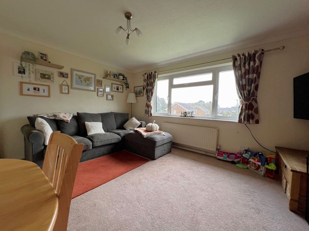 Property photo 3 of 18