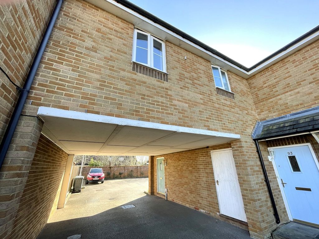 Property photo 2 of 11 Not Specified