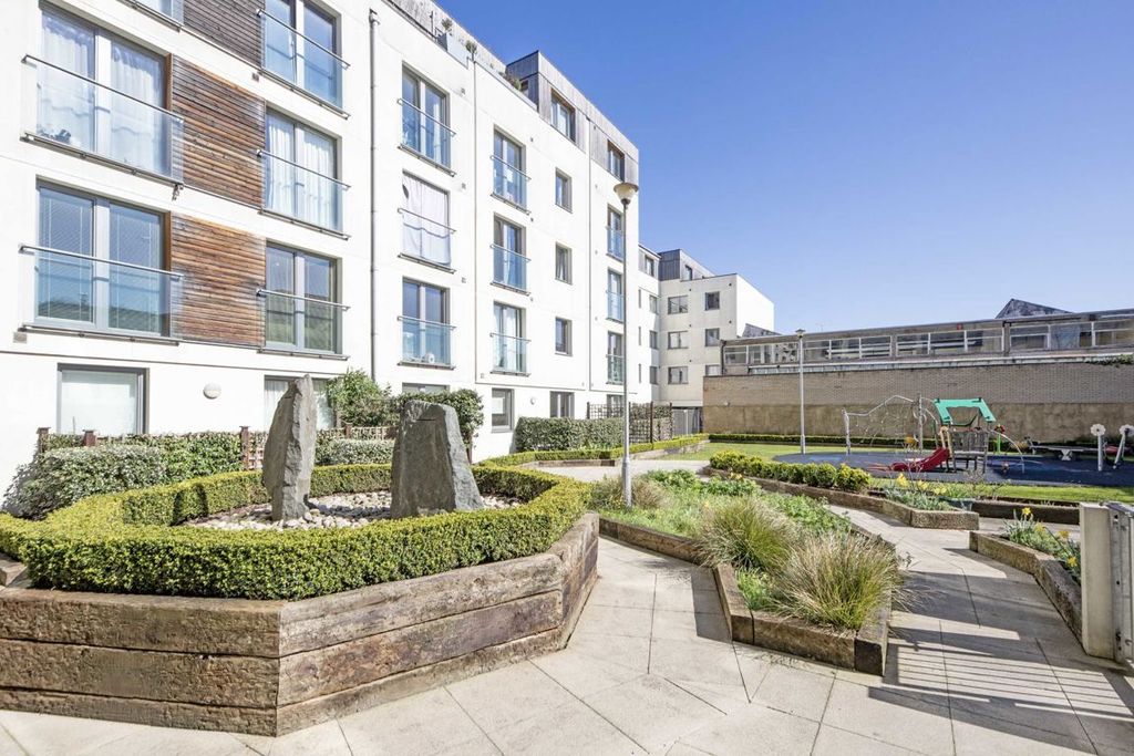 Property photo 2 of 2