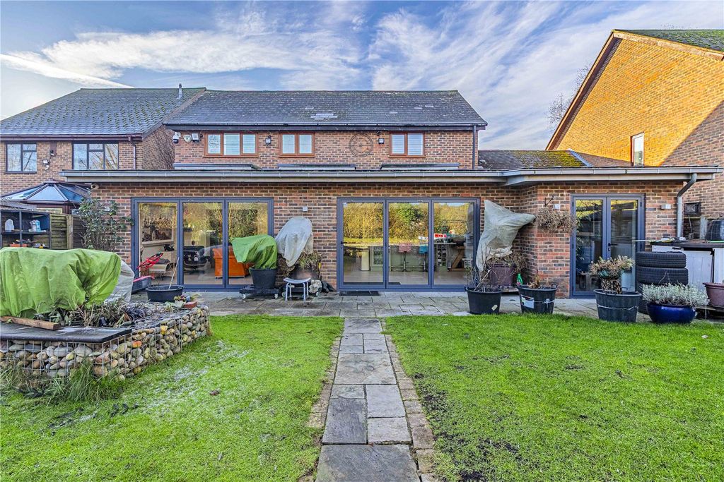Property photo 1 of 17 Picture No. 32
